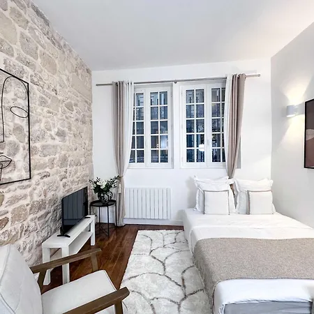 Appartement Heart Marais Cozy For 4 *